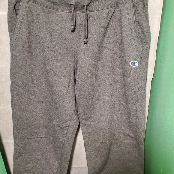 Champions joggers - Picture 1 of 2
